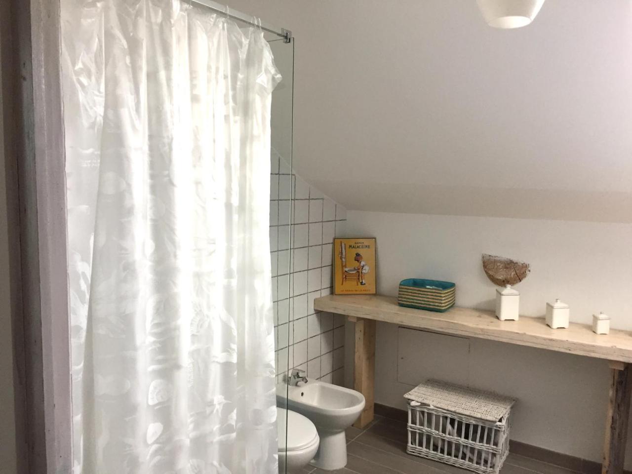 Chambre Familiale avec Salle de Bains